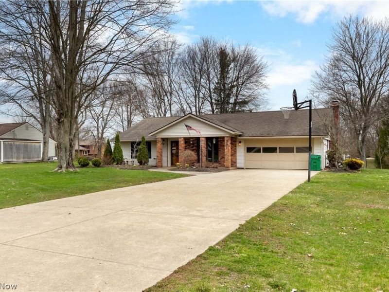 391 Kathleen Drive, Jefferson, OH 44047 Photo 5