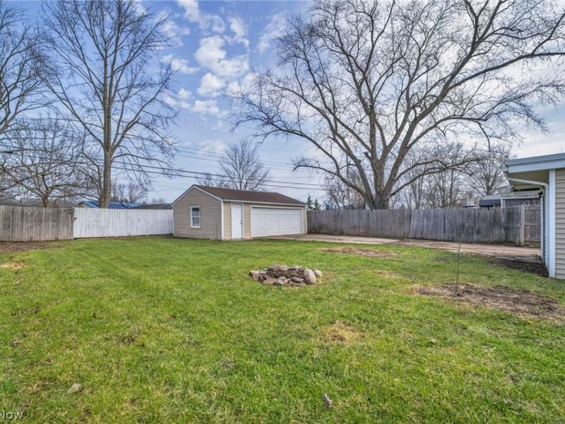 604 Bell Avenue, Elyria, OH 44035 Photo 28