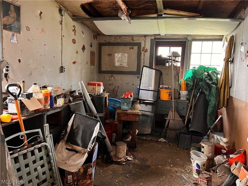 189 W Martin Street, East Palestine, OH 44413 Photo 32