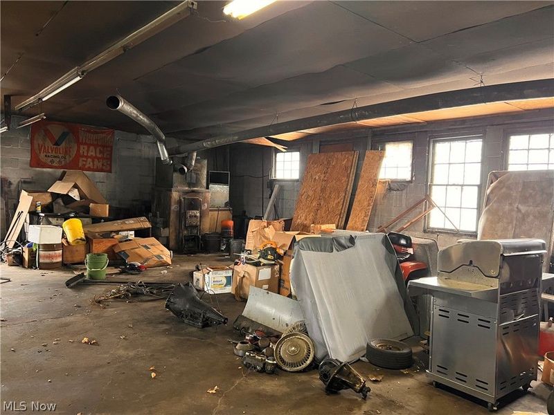 189 W Martin Street, East Palestine, OH 44413 Photo 35