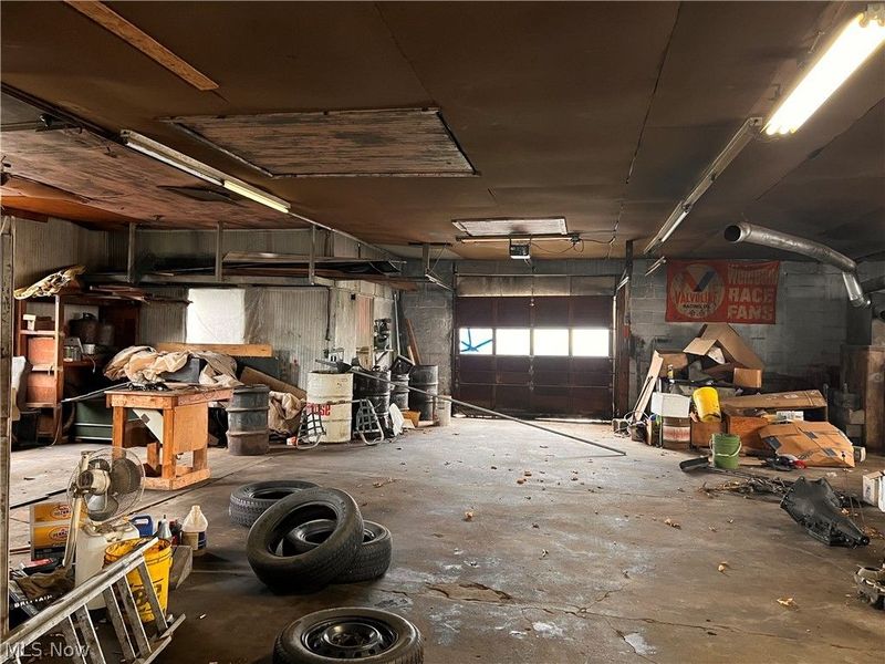 189 W Martin Street, East Palestine, OH 44413 Photo 36