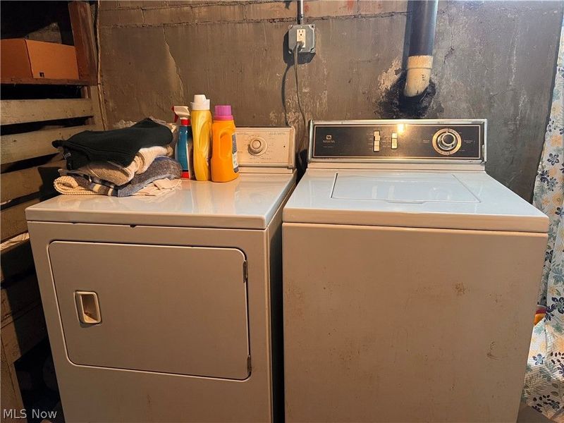 189 W Martin Street, East Palestine, OH 44413 Photo 42