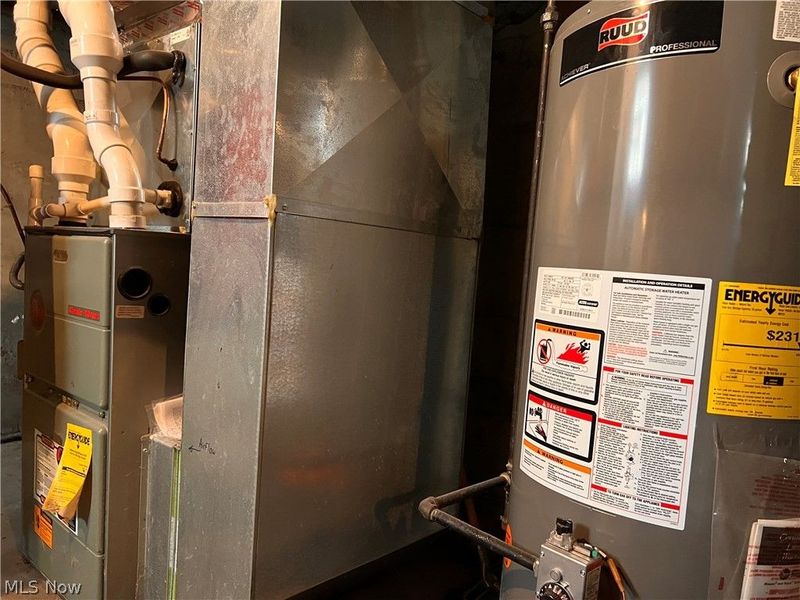 189 W Martin Street, East Palestine, OH 44413 Photo 44