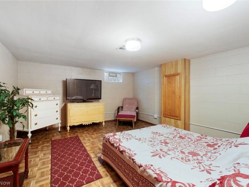 2739 Algonquin Drive, Poland, OH 44514 Photo 24