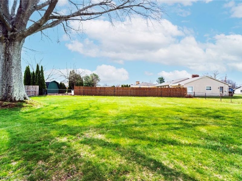 2739 Algonquin Drive, Poland, OH 44514 Photo 30