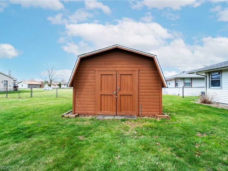 2739 Algonquin Drive, Poland, OH 44514 Photo 34