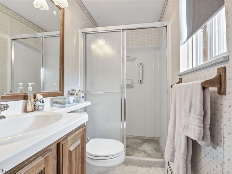 24500 Westwood Road, Westlake, OH 44145 Photo 23