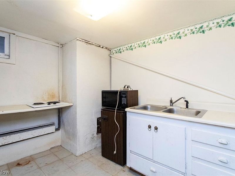 686 W Liberty Street , Medina, OH 44256 Photo 30