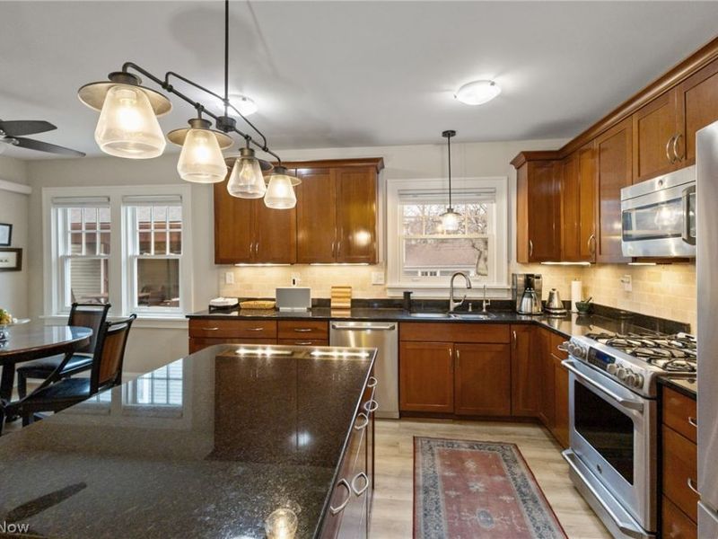 2847 Berkshire Road, Cleveland Heights, OH 44118 Photo 14