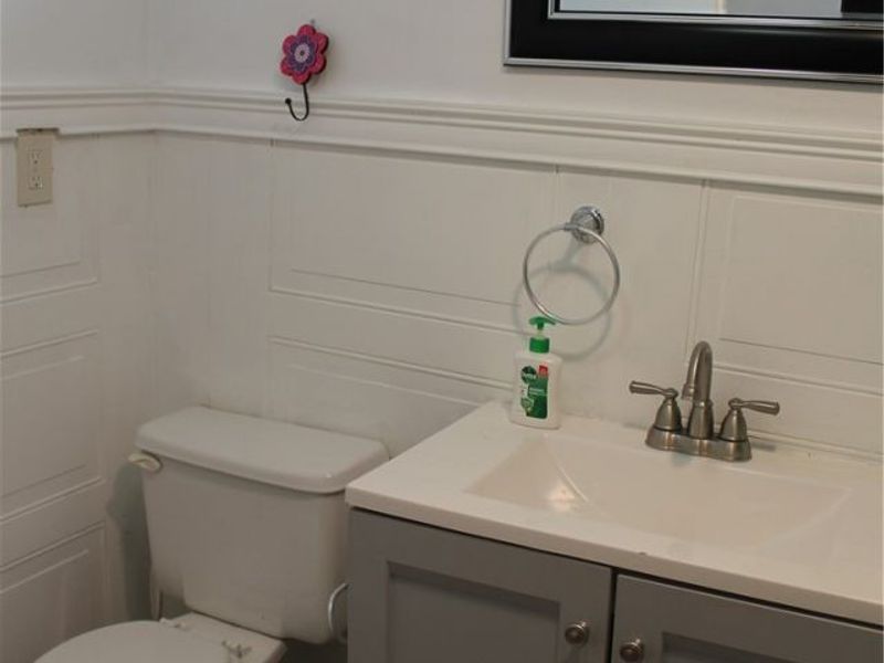 360 Tuxedo Avenue , Brooklyn Heights, OH 44131 Photo 21