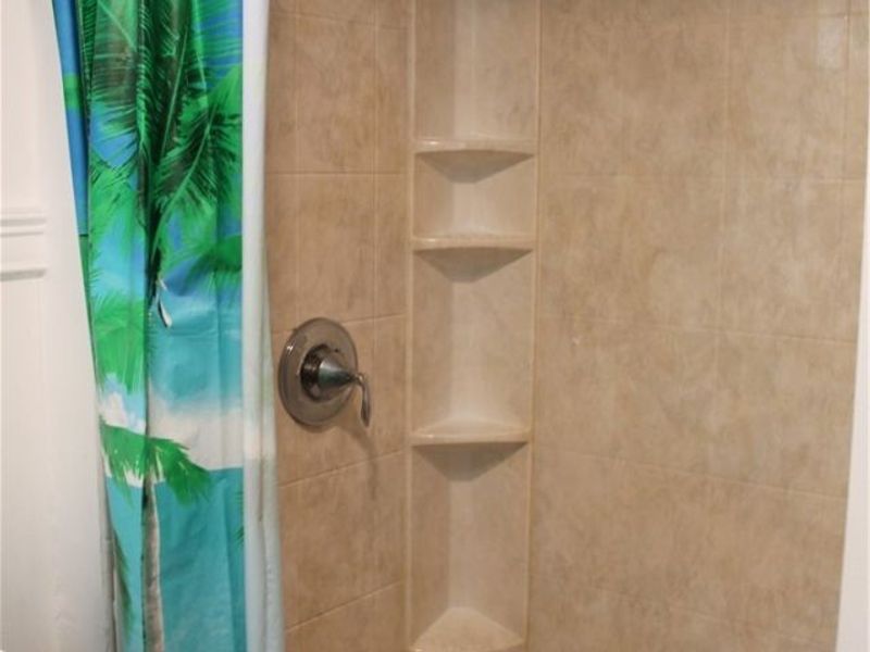 360 Tuxedo Avenue , Brooklyn Heights, OH 44131 Photo 22