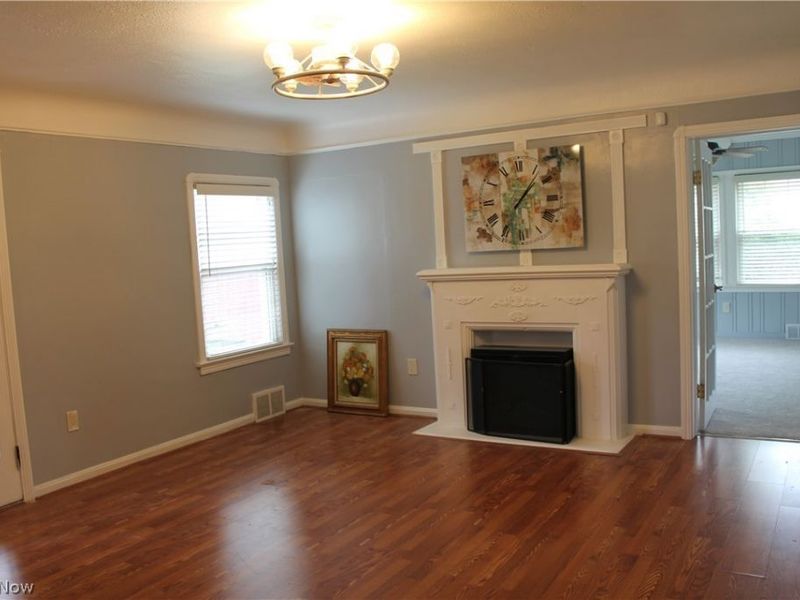 360 Tuxedo Avenue , Brooklyn Heights, OH 44131 Photo 3