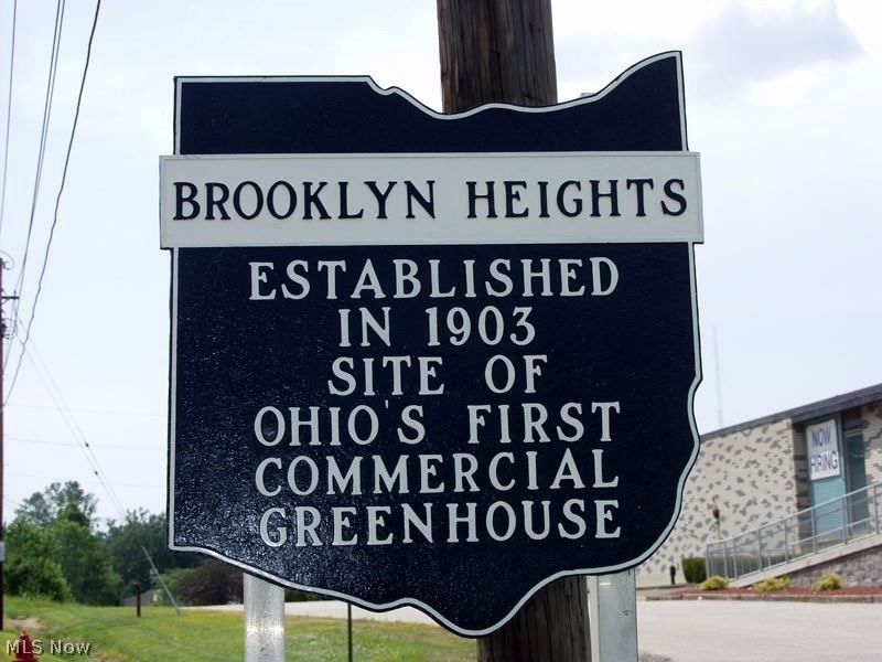 360 Tuxedo Avenue , Brooklyn Heights, OH 44131 Photo 38