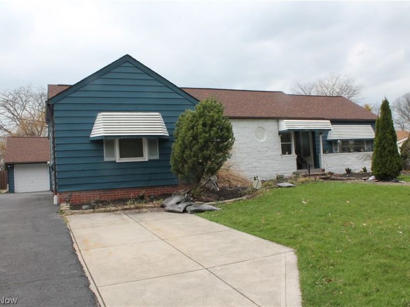 360 Tuxedo Avenue , Brooklyn Heights, OH 44131 Photo 39