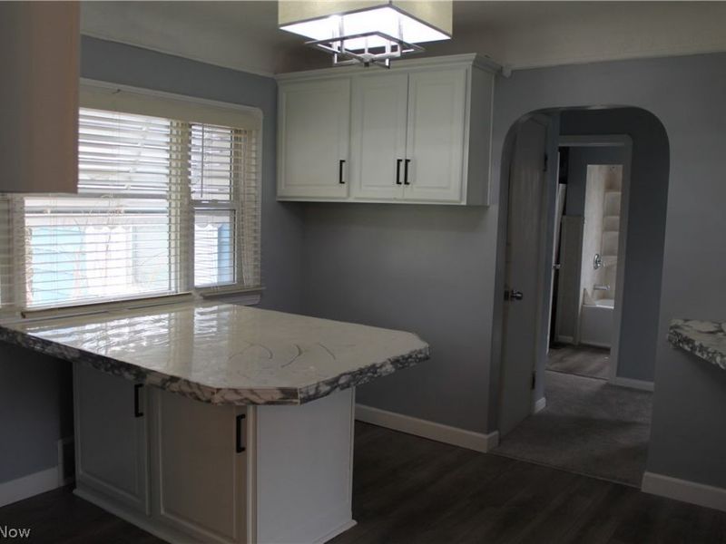 360 Tuxedo Avenue , Brooklyn Heights, OH 44131 Photo 8