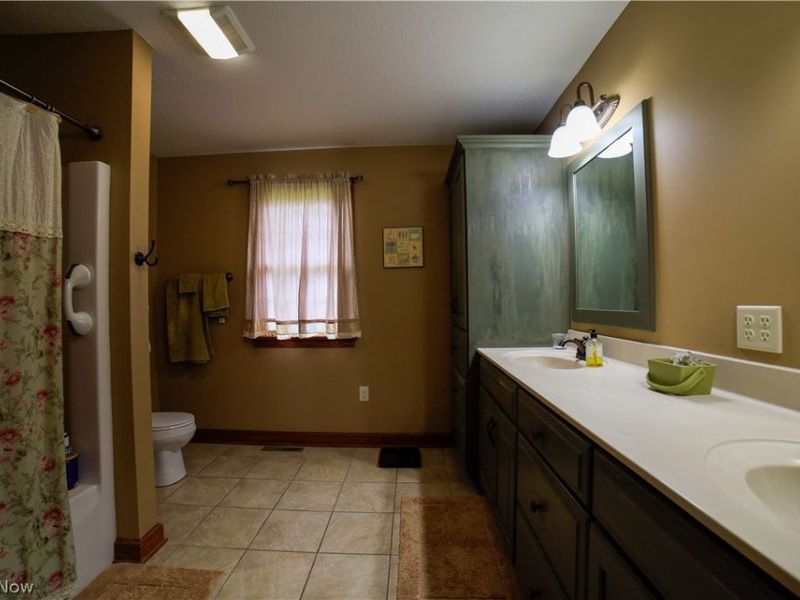 720 Dale Avenue NW, Strasburg, OH 44680 Photo 11