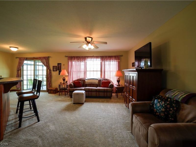 720 Dale Avenue NW, Strasburg, OH 44680 Photo 5