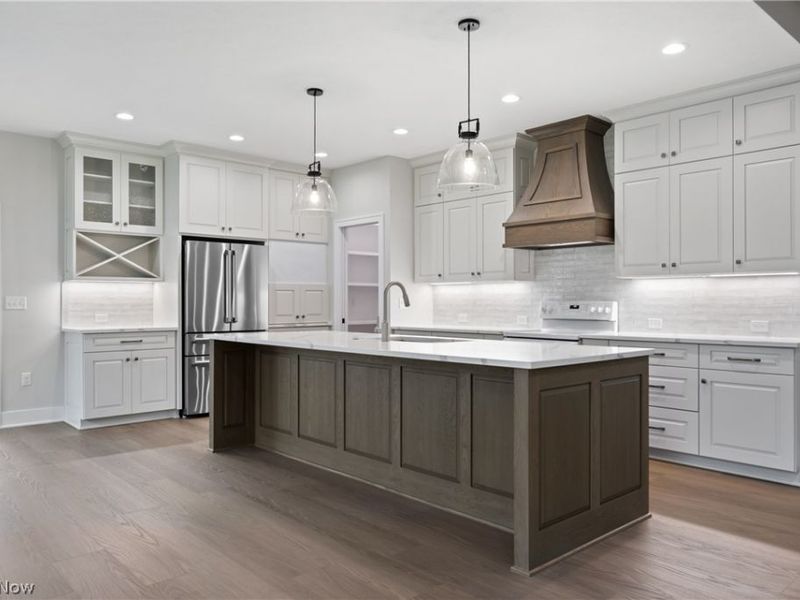 960 Heartridge Drive, Sagamore Hills, OH 44067 Photo 3