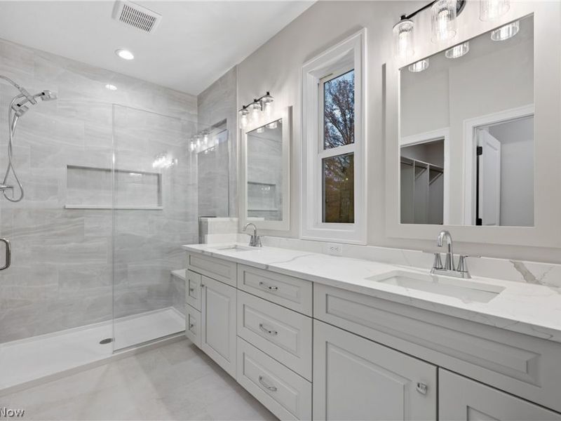 960 Heartridge Drive, Sagamore Hills, OH 44067 Photo 6