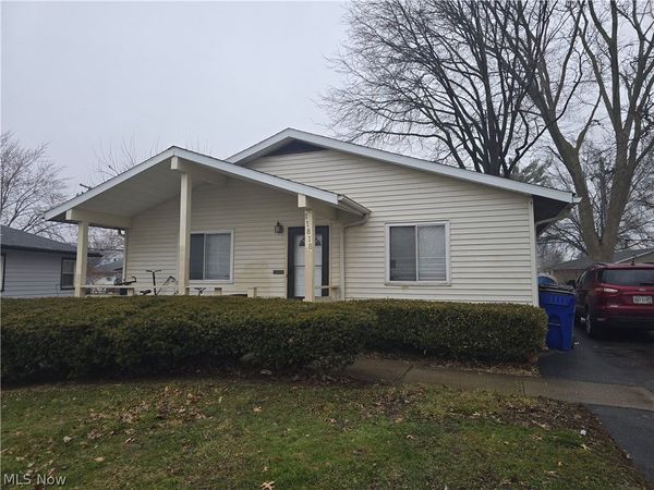 11818 Leeila Avenue, Cleveland, OH 44135
