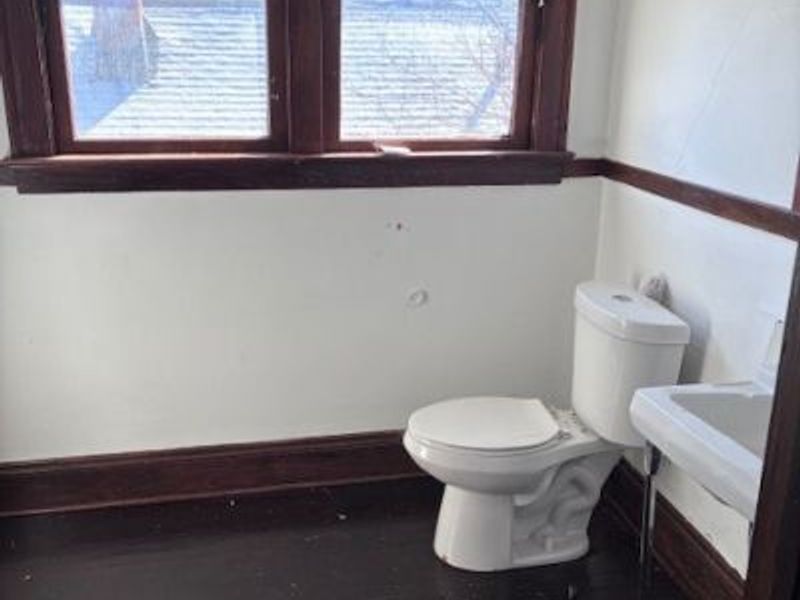 13210 Durkee Avenue, Cleveland, OH 44105 Photo 8