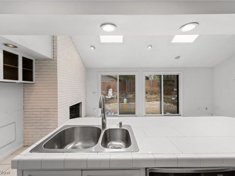 670-6 Windward Drive , Aurora, OH 44202 Photo 13