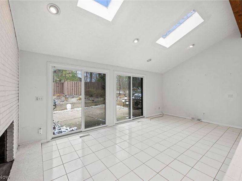 670-6 Windward Drive , Aurora, OH 44202 Photo 14