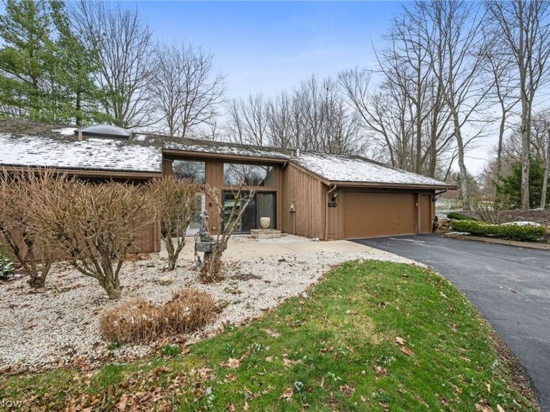 670-6 Windward Drive , Aurora, OH 44202 Photo 3