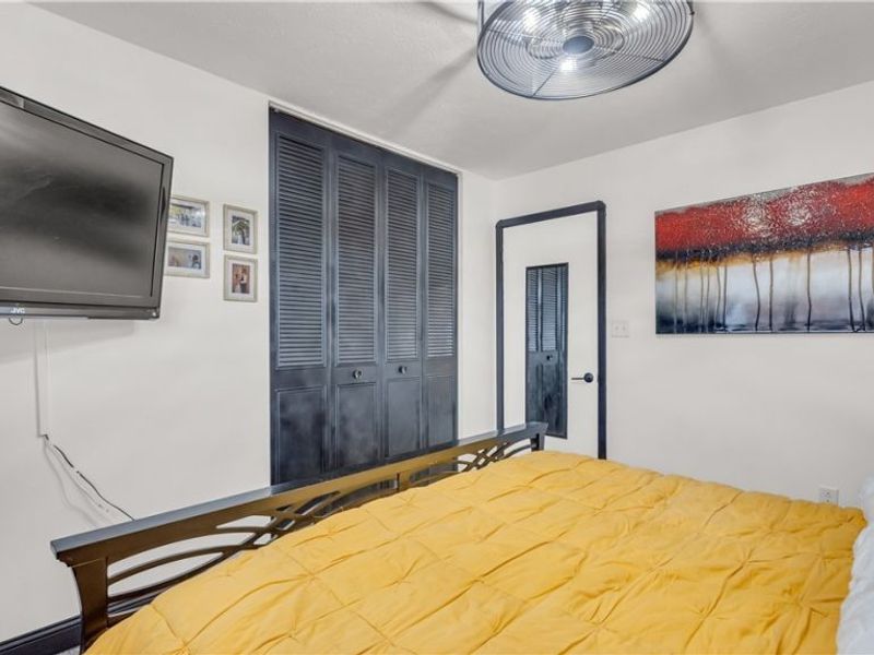 16311 Richard Drive , Brook Park, OH 44142 Photo 13