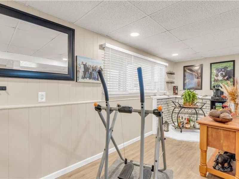 16311 Richard Drive , Brook Park, OH 44142 Photo 24