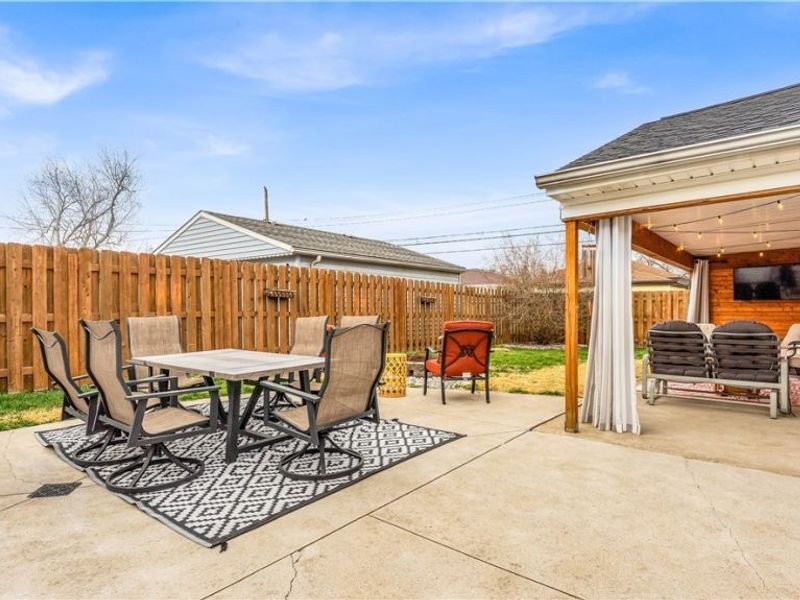 16311 Richard Drive , Brook Park, OH 44142 Photo 33