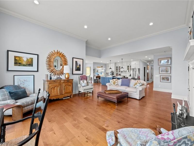 420 Acacia Circle , Lyndhurst, OH 44124 Photo 15