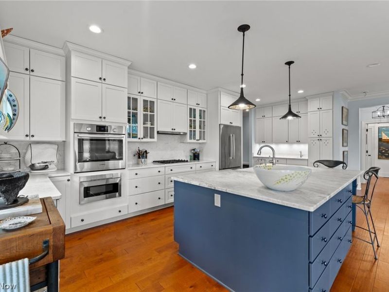 420 Acacia Circle , Lyndhurst, OH 44124 Photo 17