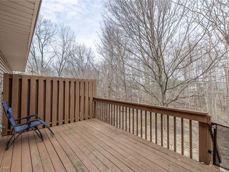 1401 Colony Drive , Streetsboro, OH 44241 Photo 2