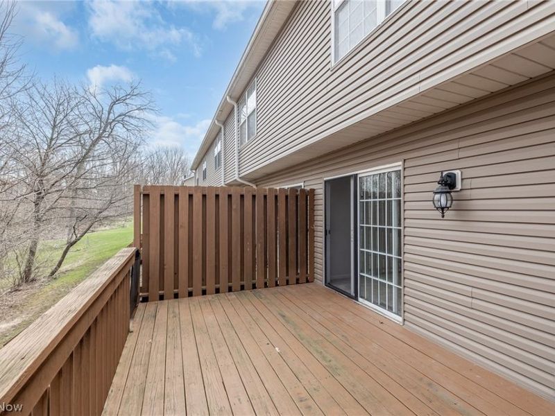 1401 Colony Drive , Streetsboro, OH 44241 Photo 3