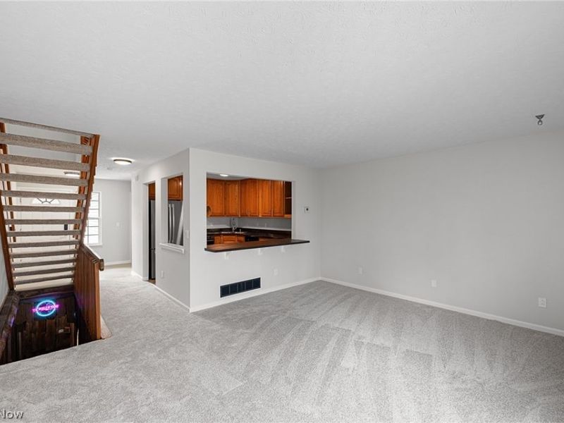 1401 Colony Drive , Streetsboro, OH 44241 Photo 4