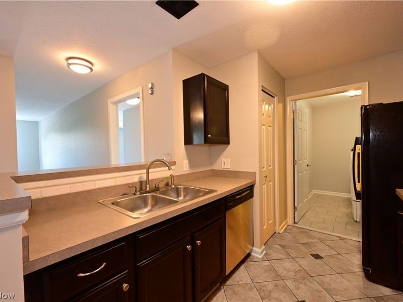 29842 Center Ridge Road, Unit 225, Westlake, OH 44145 Photo 11