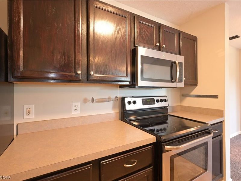 29842 Center Ridge Road, Unit 225, Westlake, OH 44145 Photo 12