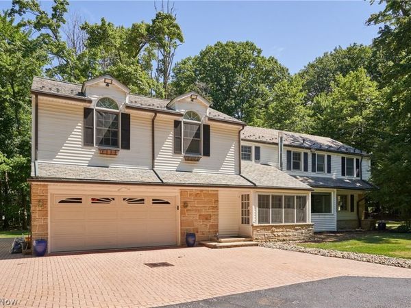 6933 Gates Road , Gates Mills, OH 44040