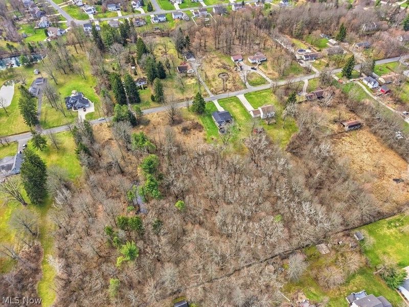 Hazel Drive, Northfield Center, OH 44067 Photo 4