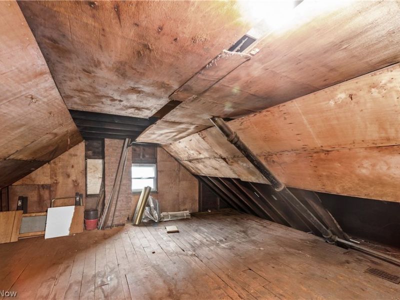 6318 Lorain Avenue, Cleveland, OH 44102 Photo 34