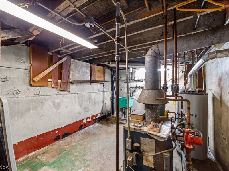 6318 Lorain Avenue, Cleveland, OH 44102 Photo 35