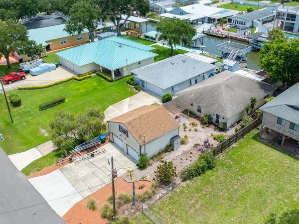 235 Randle Avenue, Oak Hill, FL 32759