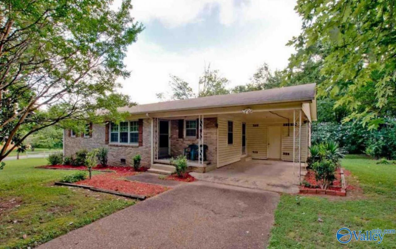 2906 Hester Lane, Huntsville, AL 35810 Main Photo