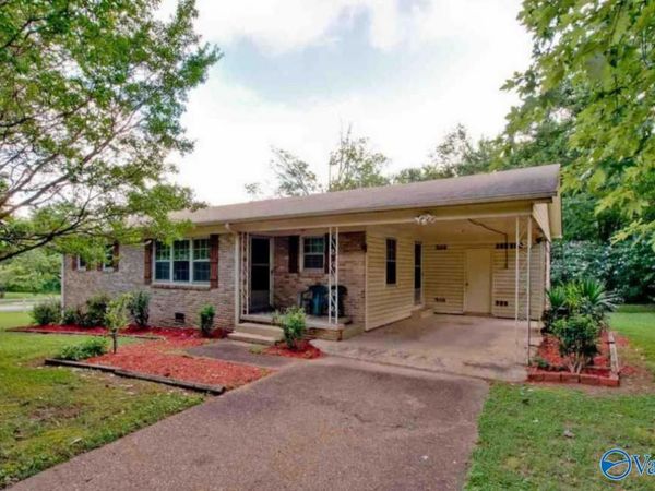 2906 Hester Lane, Huntsville, AL 35810