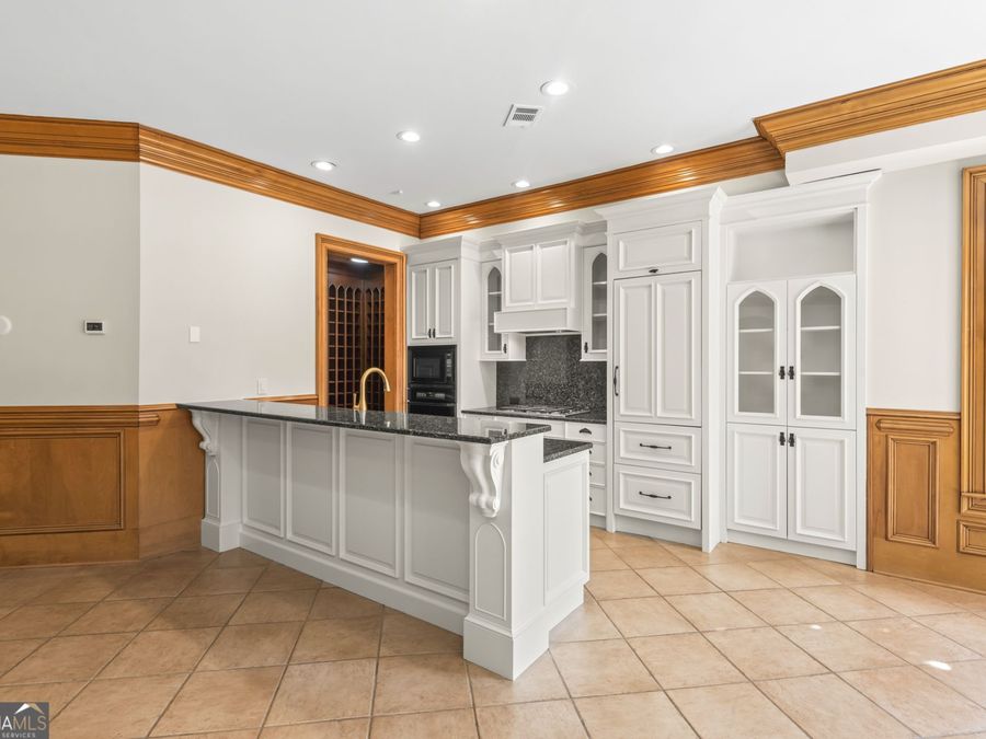 Property Image 81