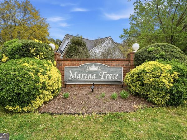 1001 Marina Trace Drive, Acworth, GA 30101