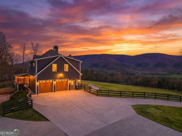 463 E Valley Road NE, Rydal, GA 30171