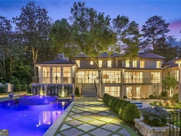 3625 Tuxedo Road NW, Atlanta, GA 30305