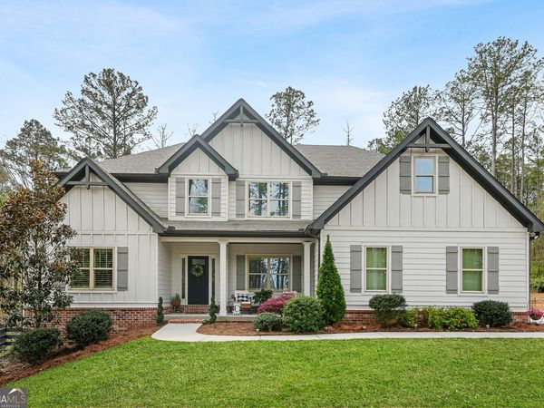 184 Stonegate Trail, Carrollton, GA 30116